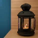 City-centric Comfort: 1-bedroom Near Military Circle * Бухарест
