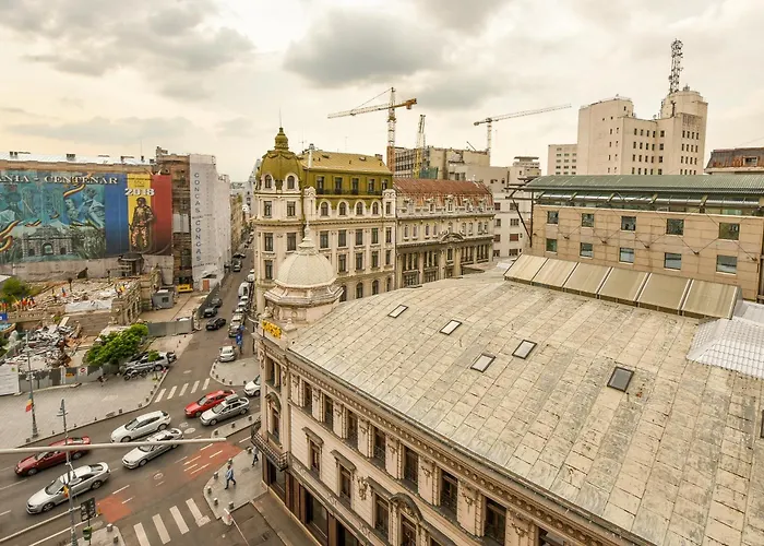 Lägenhet City-centric Comfort: 1-bedroom Near Military Circle *