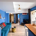 City-centric Comfort: 1-bedroom Near Military Circle * Bukurešť