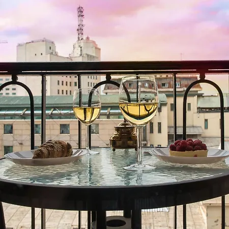 Apartmán City-centric Comfort: 1-bedroom Near Military Circle